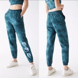 PacSun Teal Yin & Yang Peace Tie Dye Jogger Sweatpants Side pockets Size XS